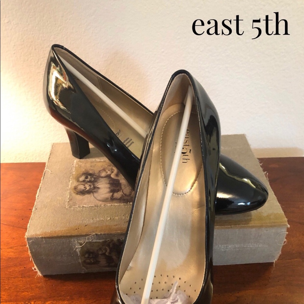 New in box East 5th Black Patent Pumps